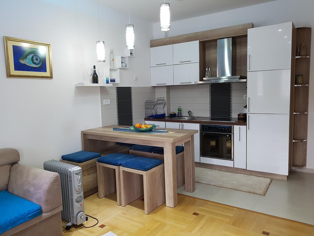 Apartman Dajana Ulcinj Buitenkant foto