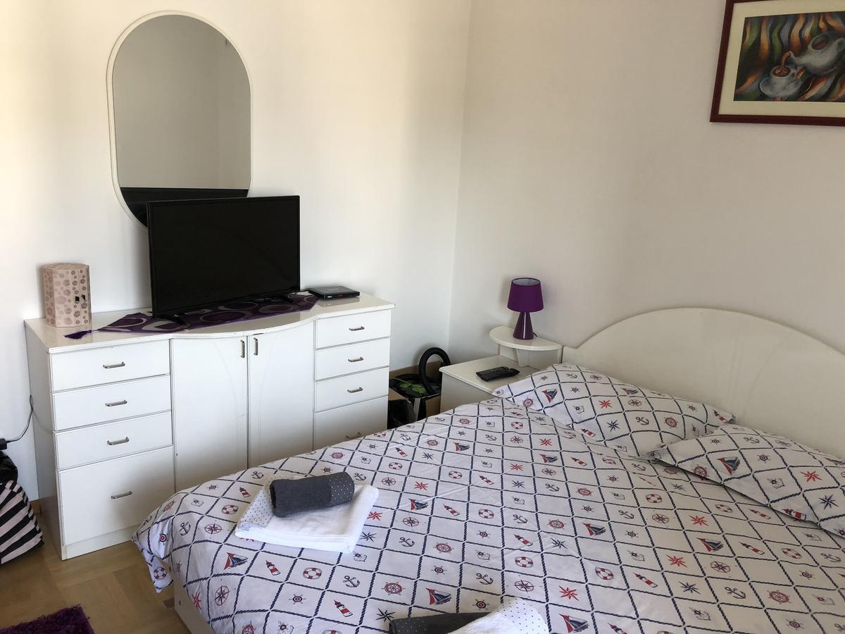 Apartman Dajana Ulcinj Buitenkant foto