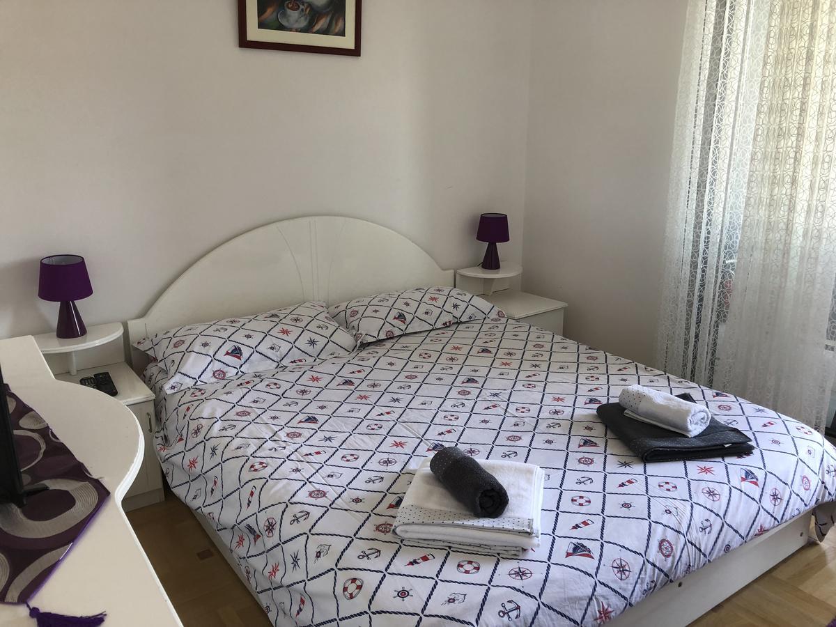 Apartman Dajana Ulcinj Buitenkant foto