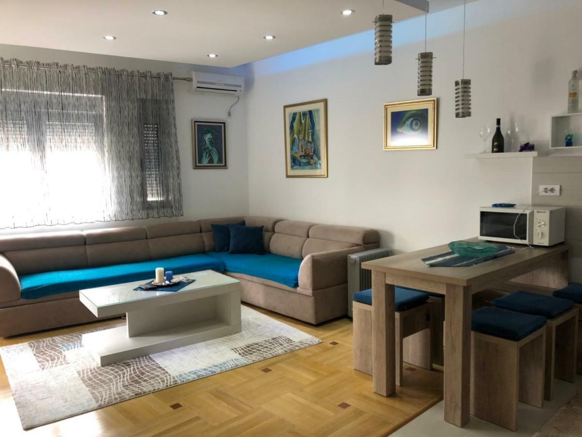 Apartman Dajana Ulcinj Buitenkant foto